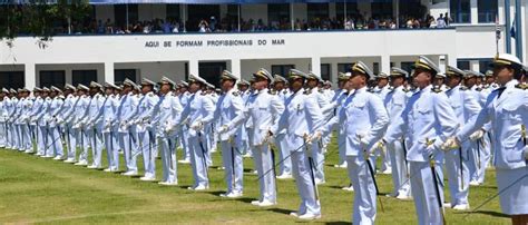 O que cai na prova do Colégio Naval o que estudar matérias dicas