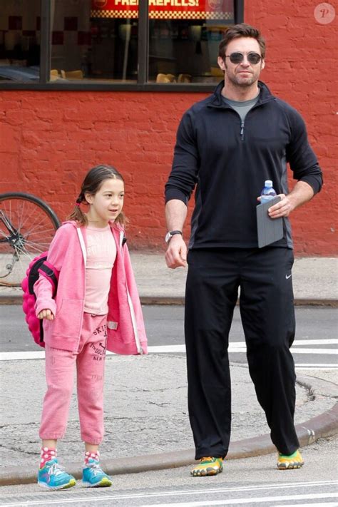 Photo Hugh JAckman avec sa fille Ava à New York le 11 avril 2013