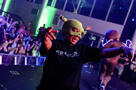 This 'Shrek'-themed rave at Rise Rooftop in Houston looked ridiculously fun