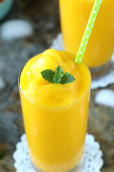 5 Minute Mango White Wine Slushie Summer Fruit Slushies Mango Slushy