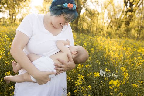 Katielew Photography Stillwater Ok Photographer Breastfeeding Is