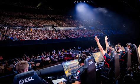 Esl Chooses Gravity Media For The Global Production Of The Intel