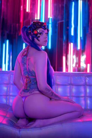Cosplay Queen Widowmaker Porn Pic