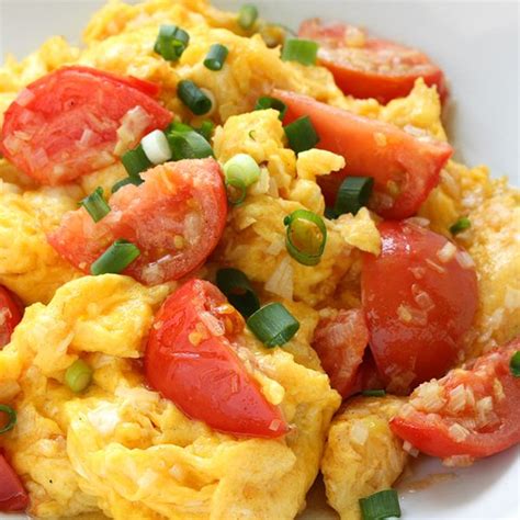 Scrumptious Scrambled Eggs And Tomatoes Recipe