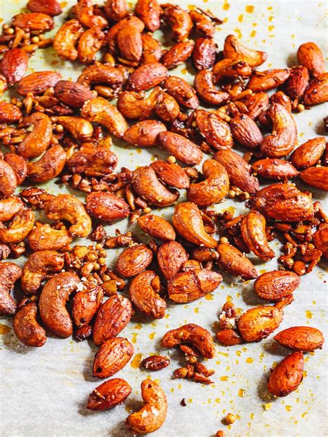 Middle Eastern Spiced Nuts Recipe A Kitchen In Istanbul