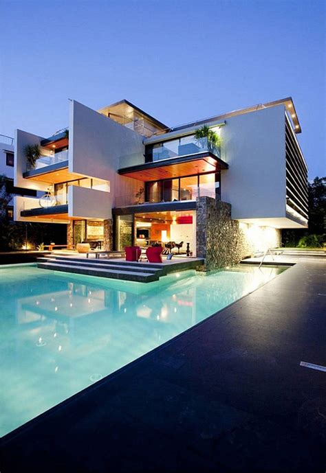 Modern Villa Exterior Design