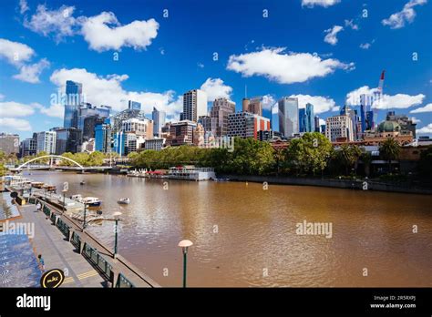 Yarra River Views Of Melbourne In Australia Stock Photo Alamy