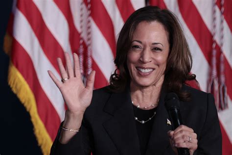 Kamala Harris Running Mate Selection Narrows Report Newsweek