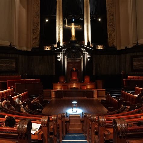 London Theatre Agatha Christie S Witness For The Prosecution At London County Hall Review