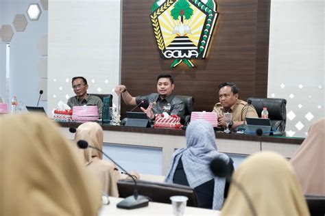 Sinergi Kementan Bersama Pemda Gowa Dalam Program Regenerasi Petani