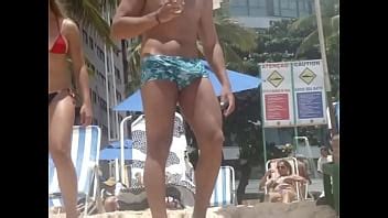 Maleta en bañador playa XVIDEOS