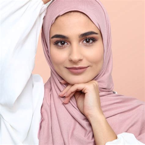 The Right Hijab Style For Your Face Shape Nevermind