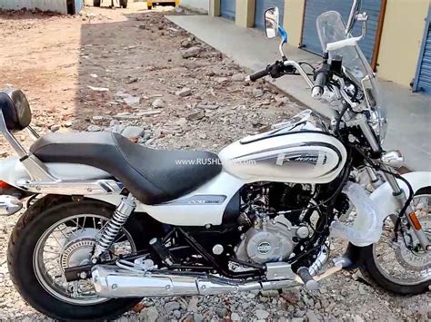 Bajaj Avenger Cruise Moon White Budget Cruiser Detailed