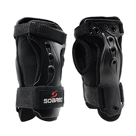 Best Snowboard Wrist Guards – Which One is Right for Your Wrists?