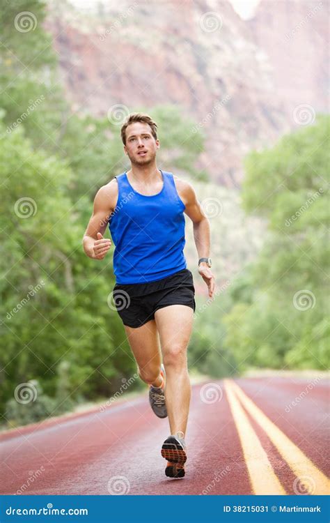 Corredor Homem De Corrida Do Atleta Imagem De Stock Imagem De