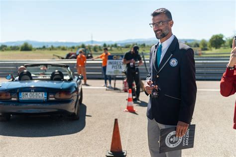 Italian Mazda Mx Rally Breaks Guinness World Records Title For