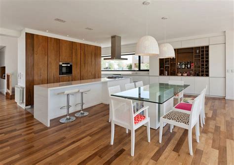 Idee Di Cucine Moderne Con Elementi In Legno Interni Della Cucina