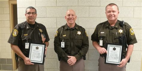 Sheriffs Deputies Commended For Life Saving Actions Wgrt