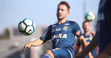 Treino de luxo Já classificado para a semifinal Fla encara o Nova Iguaçu