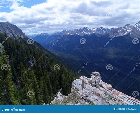 Sulphur Mountain Peak Stock Image Image Of Scrub Climbing