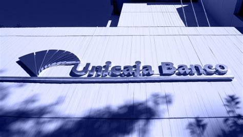 Unicaja Cr Nica De Una Muerte Anunciada Y De La Supervivencia Del