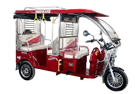 Saarthi Dlx E Rickshaw Vehicle Capacity Seater At Rs Piece