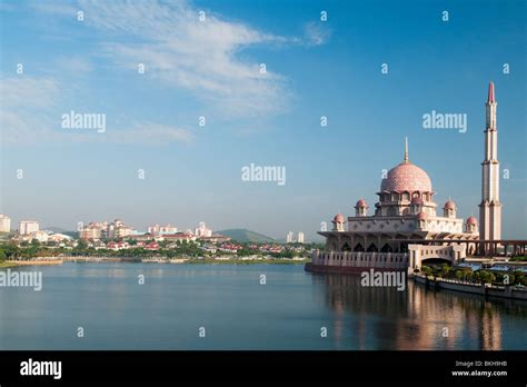 Putra Mosque In Malaysias Modern New Capital Putrajaya Near Kuala