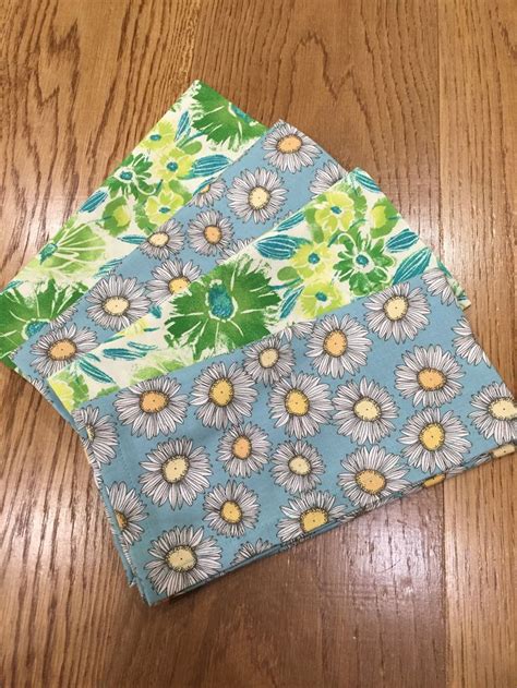 Set of 4 Assorted Cloth Napkins Bulk Cloth Napkins Assorted | Etsy | Floral napkins, Cloth ...