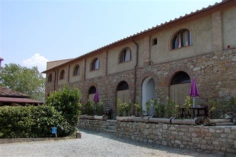 Villas in Tuscany with pool | The best villas in Tuscany for rent -Villas in Tuscany with pool ...