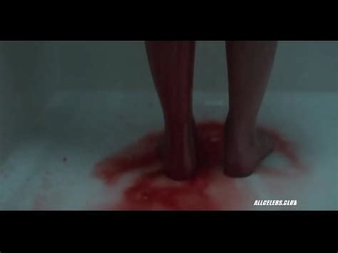 Lynn Van Royen En Beau Sejour En S01e01 2017 XVIDEOS