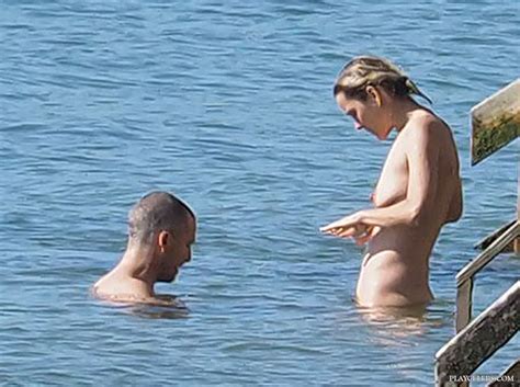 Marion Cotillard Flashes Her Hairy Pussy On A Beach PlayCelebs Net