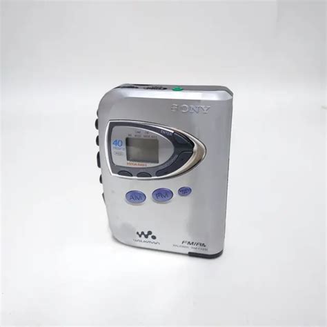 SONY WALKMAN WM FX290 FM AM Portable Cassette Player Mega Bass Silver