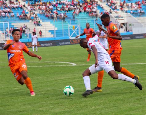 Olimpia Sigue De L Der Del Torneo Tras Vencer A Lobos Upnfm Liga