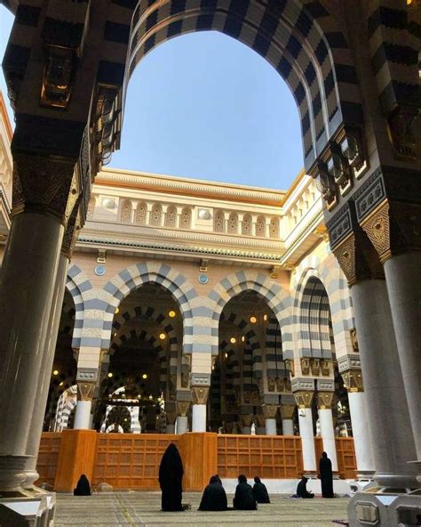 Pin By Mohamed Abdat On Makkah N Madinah House Styles Masjid Makkah