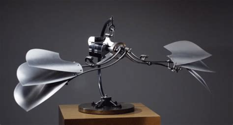 Moving Mechanical Art