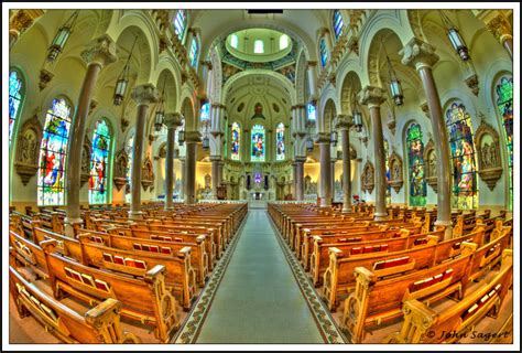 Sacred Heart Church, Tampa, Florida | HDR creme