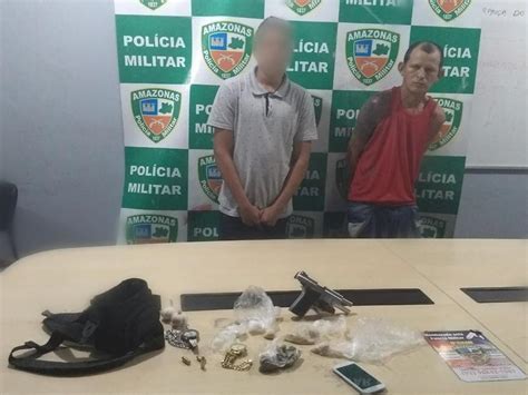 Homem é preso drogas após atirar contra policiais durante