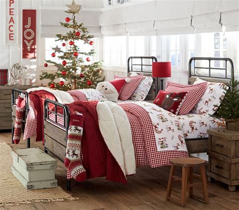 Christmas Bedroom Decor Ideas Red And White Bedding Plaid Blanket