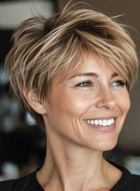 Easy Wash And Wear Haircuts For Women Tousled Blonde Pixie