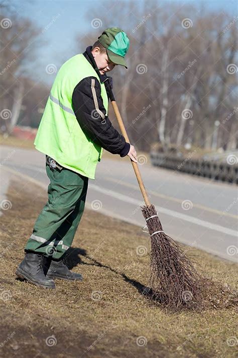 City Street Sweeping Stock Image Image Of Cleaner Dirty 88538937