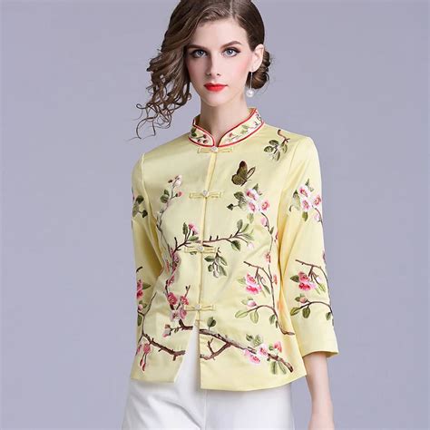 Floral Embroidery Women Shirt 2018 Vintage Chinese Style High Quality