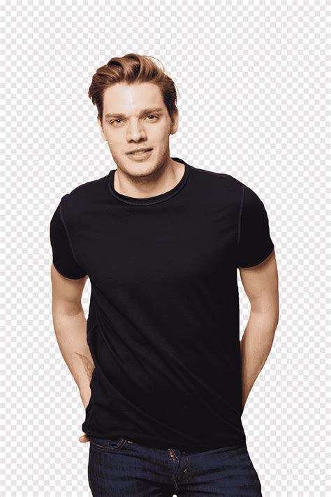 Dominic Sherwood 2 Png Pngegg