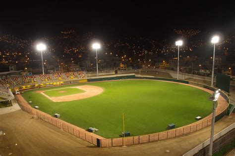 Iluminaci N Deportiva Sostenible Proporciona Instalaciones De Alta