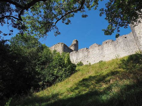 Chepstow Castle Ruins In Chepstow Europe Town Ancient Photo Background