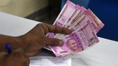 Rbi Extends Deadline For Exchange Of ₹2000 Notes Till October 7 The