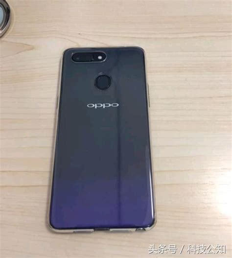 Oppo R15：星空紫，6128gb，ai美顏 每日頭條