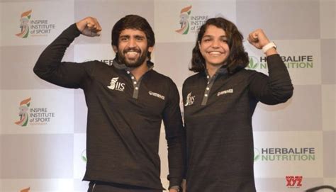 Top Wrestlers Sakshi Malik Bajrang Punia Tweet Amid Reports Of Pulling Out Of Protest Odishabytes