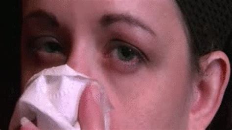 Nose Blowing In Tissue 2 14 12 00338 Laila Variety Fetish Clips