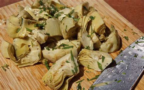 Recipe Marinated Artichoke Hearts On Romaine Myersdetox