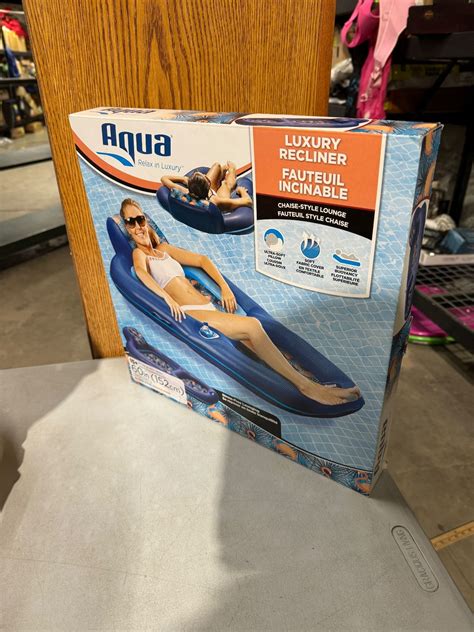 Luxury recliner floater